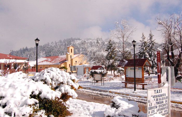 Creel, Chihuahua 281 - Entrada nieve en el Pueblo Mágico